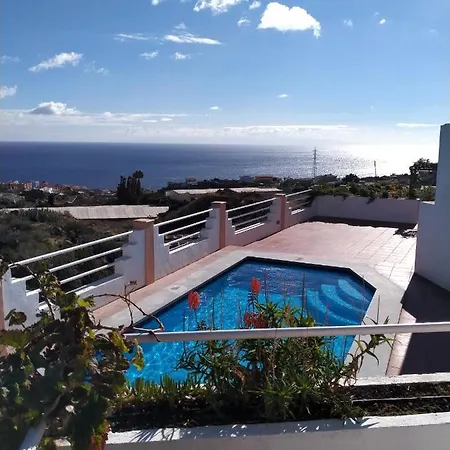 Finca Oasis Mango,holiday Home, Vivienda Vacacional, Comunal Pool, Sea View From Private Terraces,3 Mins To Town By Car, Wifi, Netflix